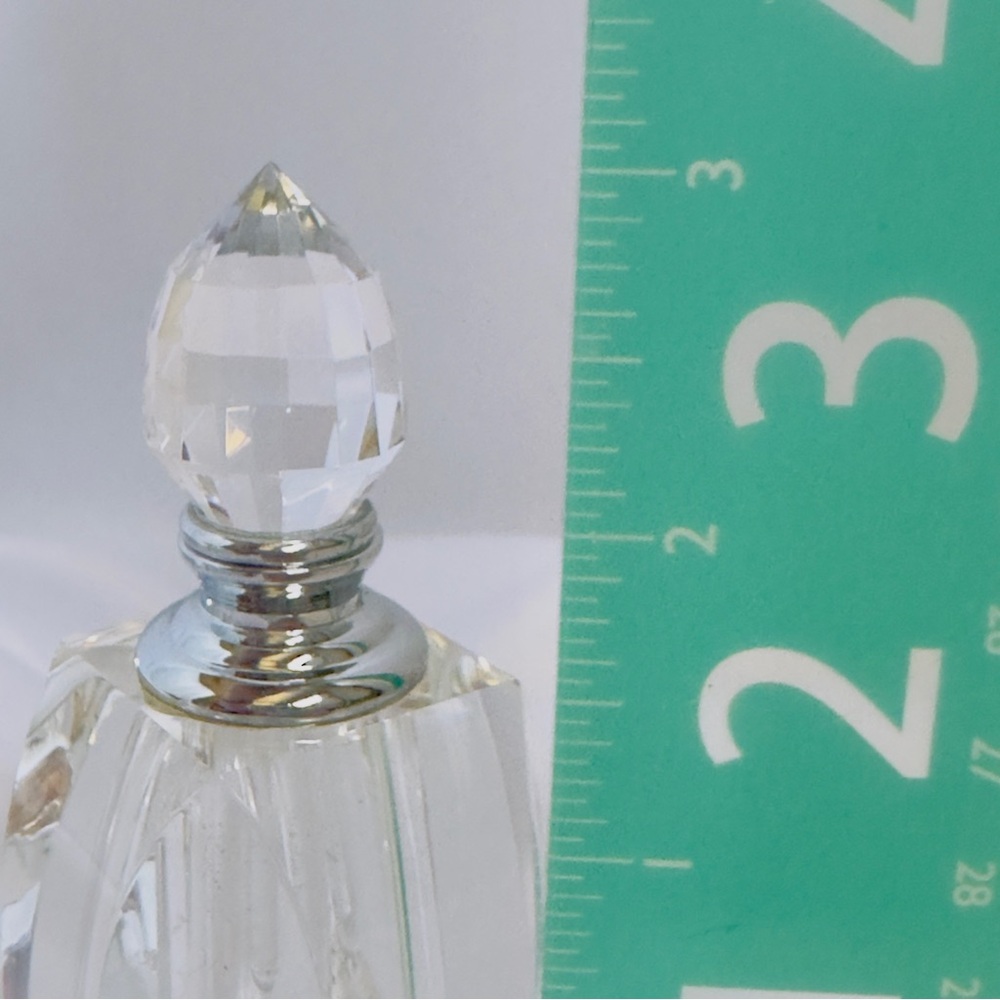 Lot of 3 Miniature Clear Glass Faceted Perfume Bottles with Daubers - Picture 13 of 16